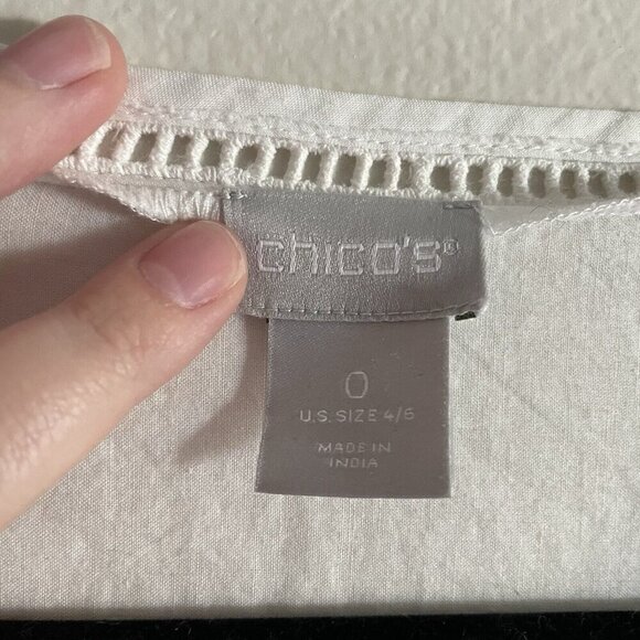 Chicos Sz 0 US 4/6 White Cotton V-Neck Bell Sleeves Embroidered Lace Cutout Top - Picture 8 of 10